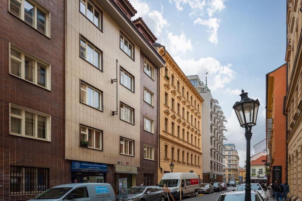 Lighthouse Apartment Praha Exteriér fotografie